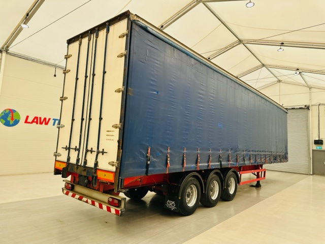 Montracon Tri Axle Curtainsider Trailer