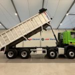 DAF CF 370 8×4 Day Cab Tipper Manual - thumbnail
