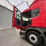 Scania P230 4×2 Sleeper Cab Curtainsider - thumbnail