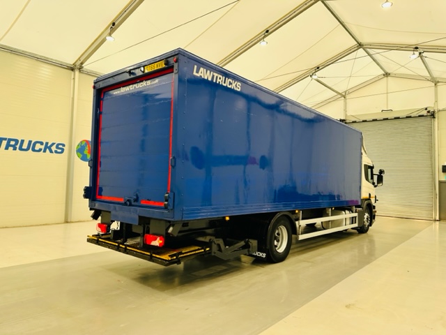 Scania P250 4×2 Sleeper Cab Box Van Manual