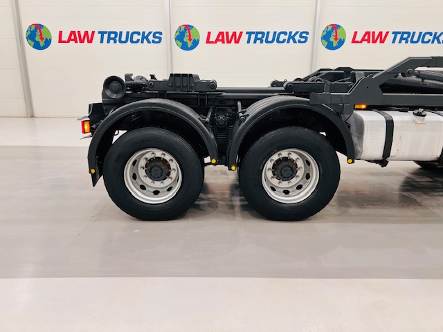 DAF CF85 360 8×4 Day Cab Hookloader Manual