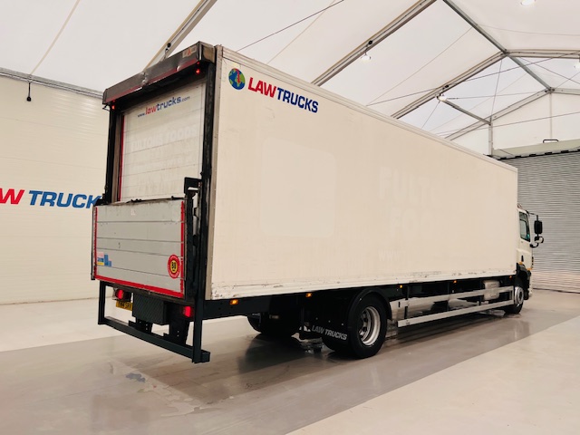 DAF CF 250 4×2 Day Cab Fridge Box
