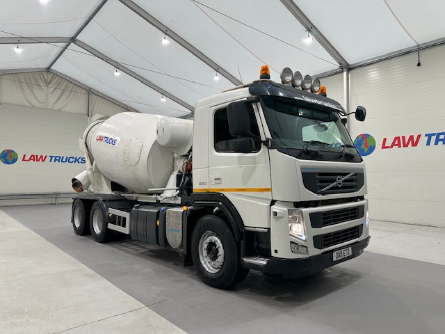 Volvo FM 330 6×4 Day Cab Cement Mixer