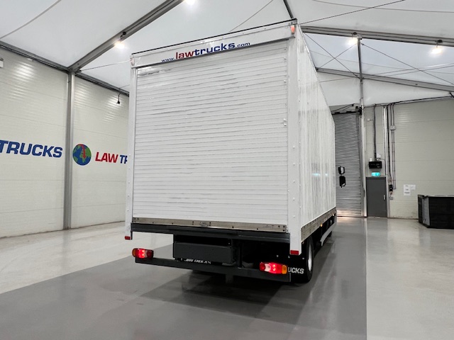 Renault Midlum 190 Sleeper Cab Box Van