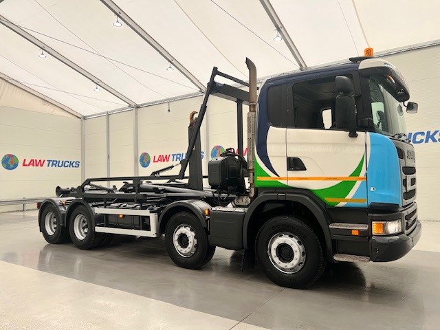Scania G410 8×4 Rest Cab Hookloader Drawbar