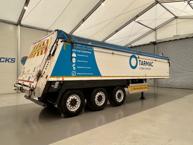 Titan Thinwall Walking Floor Aggregate Trailer