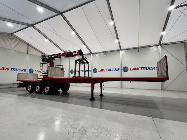 Corus Tri Axle Flatbed Brick Grab Trailer