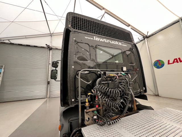 DAF LF 260 4×2 Rest Cab Tractor Unit