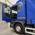 Scania 114 340 6×2 Rear Lift Sleeper Cab Curtainsider - thumbnail