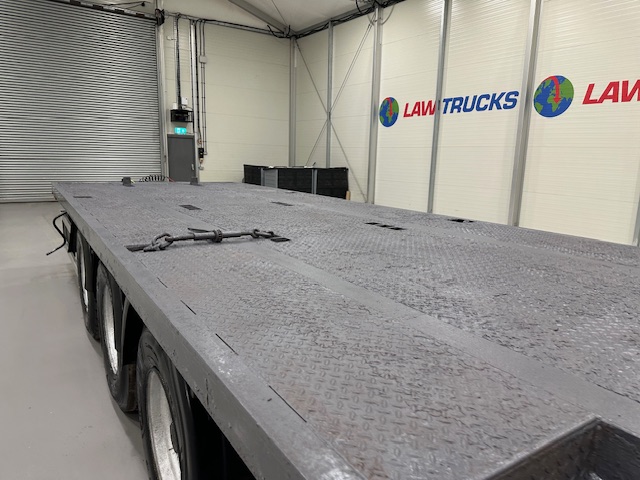 Weightlifter Tri Axle Flatbed Drawbar Trailer