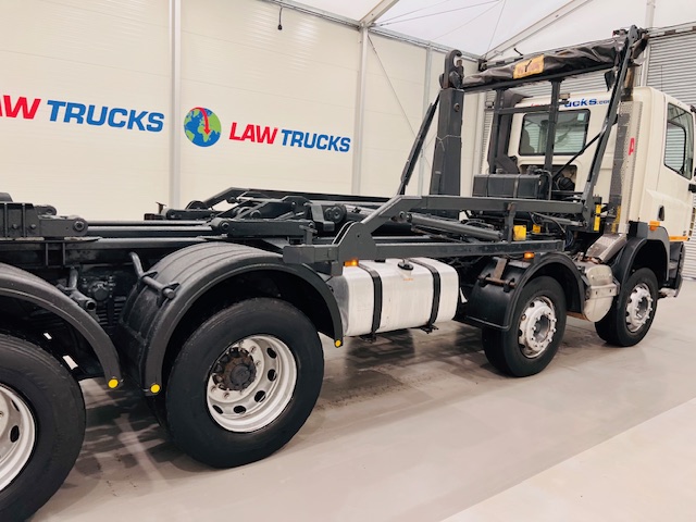 DAF CF85 360 8×4 Day Cab Hookloader Manual