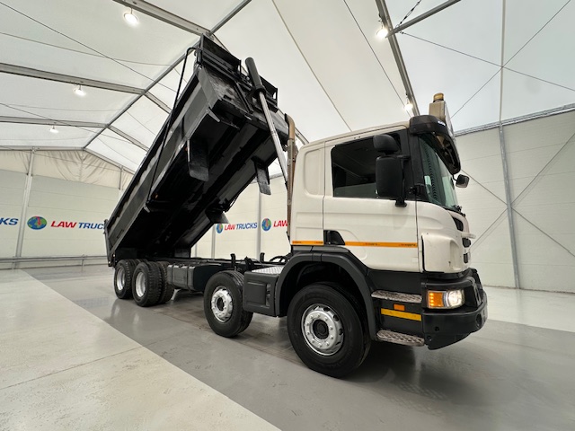 Scania P360 8×4 Rest Cab Steel Tipper