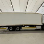 Mercedes Antos 2532 6×2 Rear Lift Day Cab Fridge Box - thumbnail