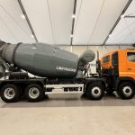 Hino 700 3241 8×4 Cement Mixer - thumbnail