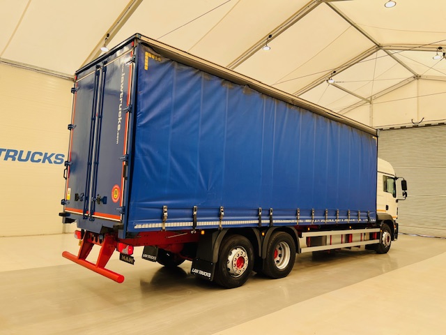 MAN TGS 26.340 6×2 Rear Steer Curtainsider