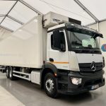 Mercedes Actros 2532 6×2 Rear Lift Day Cab Fridge Box - thumbnail