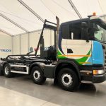 Scania G410 8×4 Rest Cab Hookloader Drawbar - thumbnail