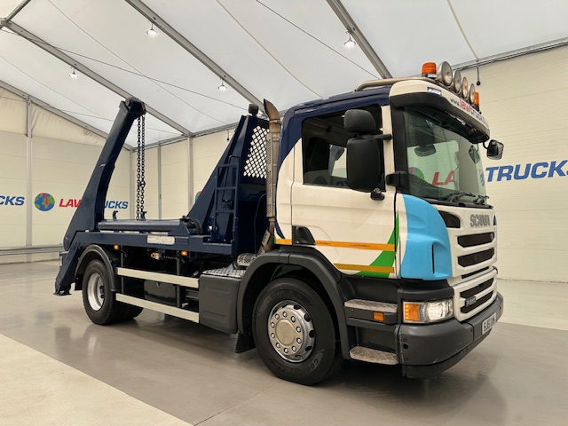 Scania P250 4×2 Day Cab Skip Loader