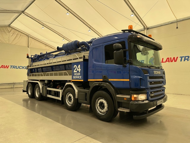 Scania P420 8×4 Sleeper Cab Vacuum Tanker