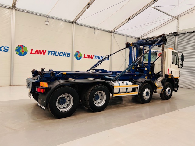 DAF CF85 410 8×4 Day Cab Hookloader Manual
