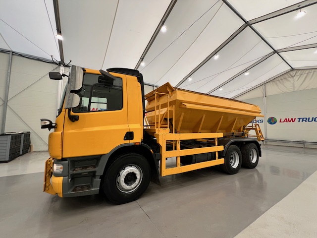 DAF CF75 310 6×4 Day Cab Gritter