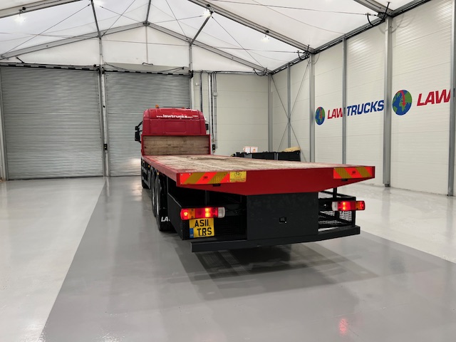 Scania P320 6×2 10 Tyre Rear Lift Flatbed