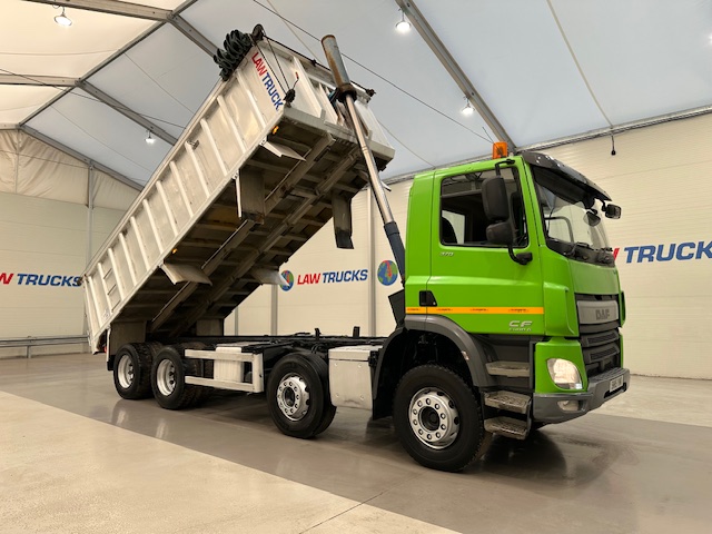 DAF CF 370 8×4 Day Cab Tipper Manual