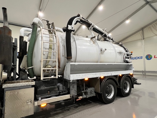 Mercedes Atego 2628 6×4 Day Cab Vacuum Tanker
