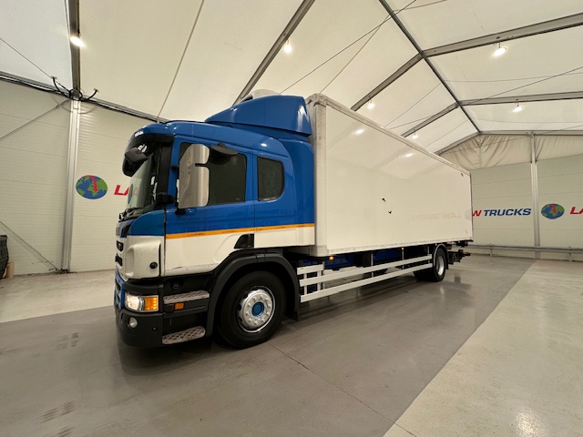 Scania P250 4×2 Sleeper Cab Fridge Box