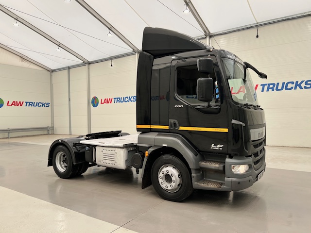 DAF LF 260 4×2 Rest Cab Tractor Unit