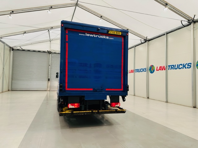 Scania P250 4×2 Sleeper Cab Box Van Manual