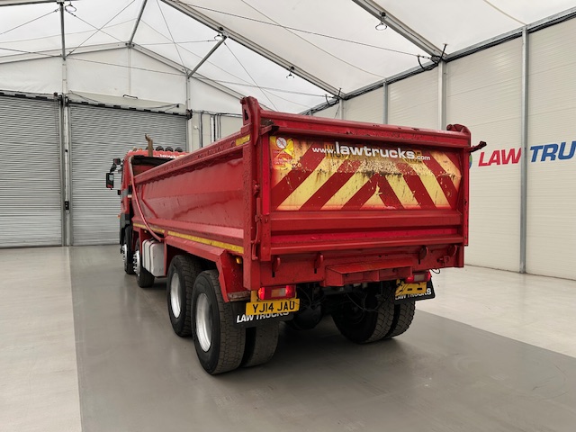 Hino 3241 700 8×4 Sleeper Cab Steel Tipper