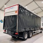 Volvo FM9 260 10 Tyre Sleeper Cab Curtainsider - thumbnail