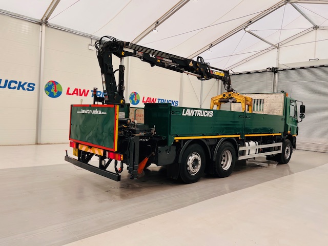DAF CF75 310 Rear Lift Day Cab Dropside Brick Grab