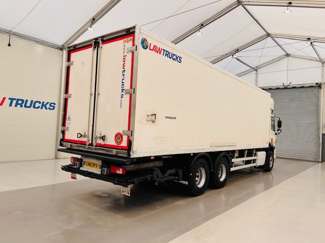 DAF CF 330 6×2 Rear Lift Fridge Box