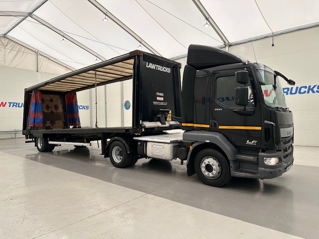 DAF LF 260 4×2 Urban Tractor Unit Trailer
