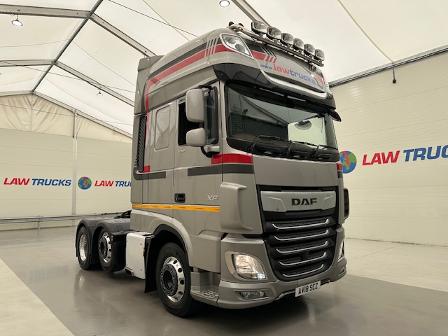 DAF XF 530 6×2 Midlift Tractor Unit