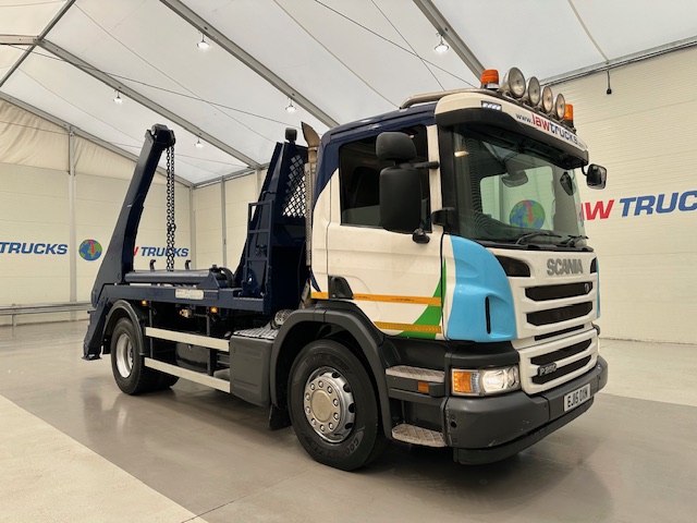 Scania P250 4×2 Day Cab Skip Loader