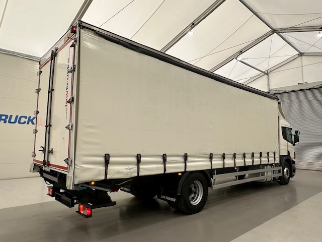 Scania P230 4×2 Sleeper Cab Curtainsider Manual