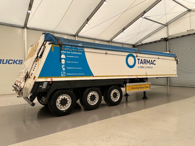 Titan Thinwall Walking Floor Aggregate Trailer
