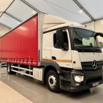 Mercedes Actros 1824 4×2 Sleeper Cab Curtainsider - thumbnail