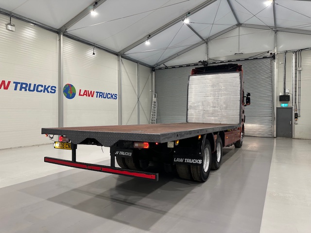 Scania R420 6×2 10 Tyre Rear Lift Flatbed Manual