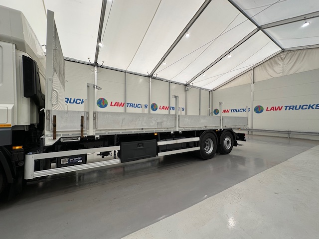 DAF CF 340 6×2 Sleeper Cab Rear Lift Dropside