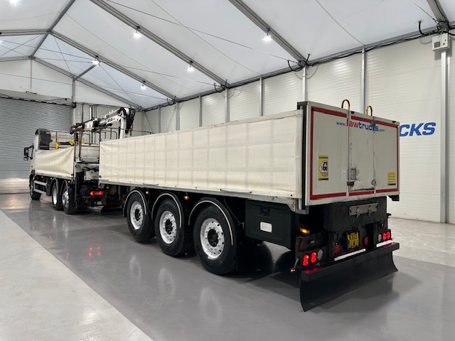 Volvo FM 450 Dropside Brick Grab Drawbar