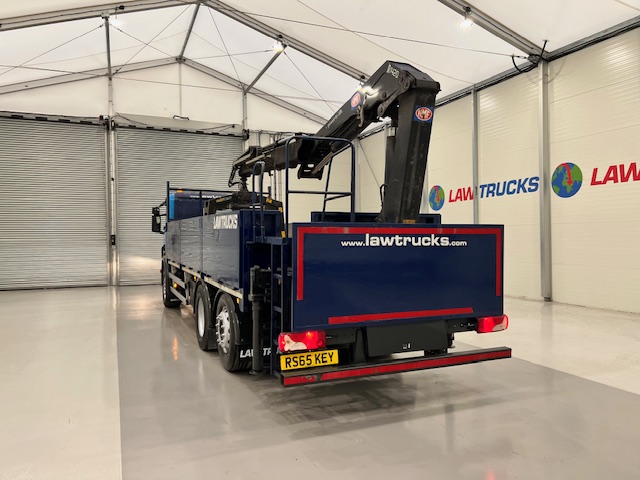 Scania P280 6×2 Rear Lift Dropside Brick Grab