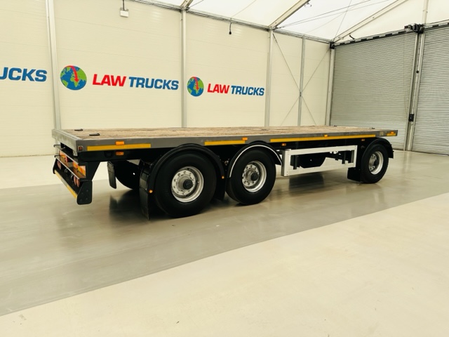 Fruehauf  Tri Axle Flatbed Drawbar Trailer