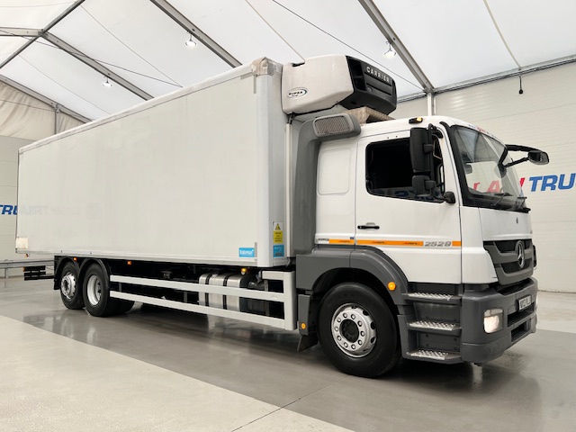 Mercedes Axor 2529 6×2 Rear Lift Sleeper Cab Fridge Box