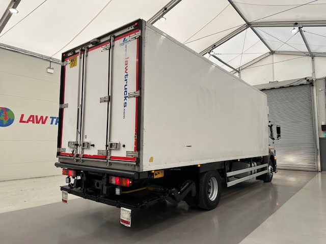 Mercedes Axor 1824 Day Cab Box Van