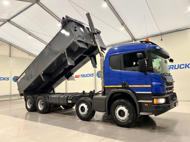 Scania P370 8×4 Sleeper Cab Tipper Manual