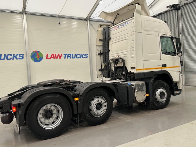 Volvo FM 450 6×2 Midlift Tractor Unit